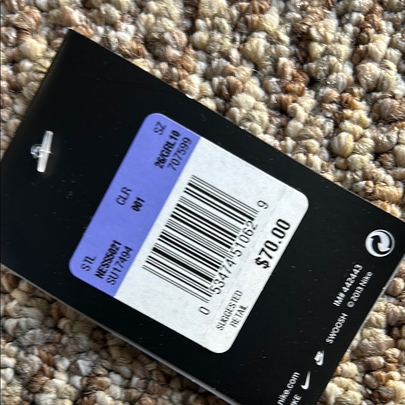 Nike Performance Swimwear Black - Picture 2 of 3